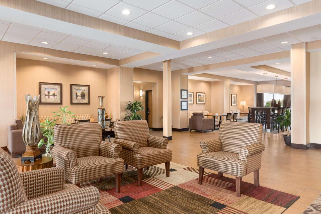 Hampton Inn Spearfish Exterior photo