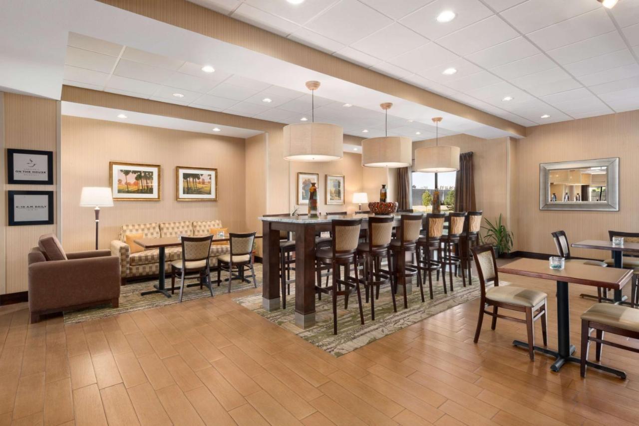 Hampton Inn Spearfish Exterior photo